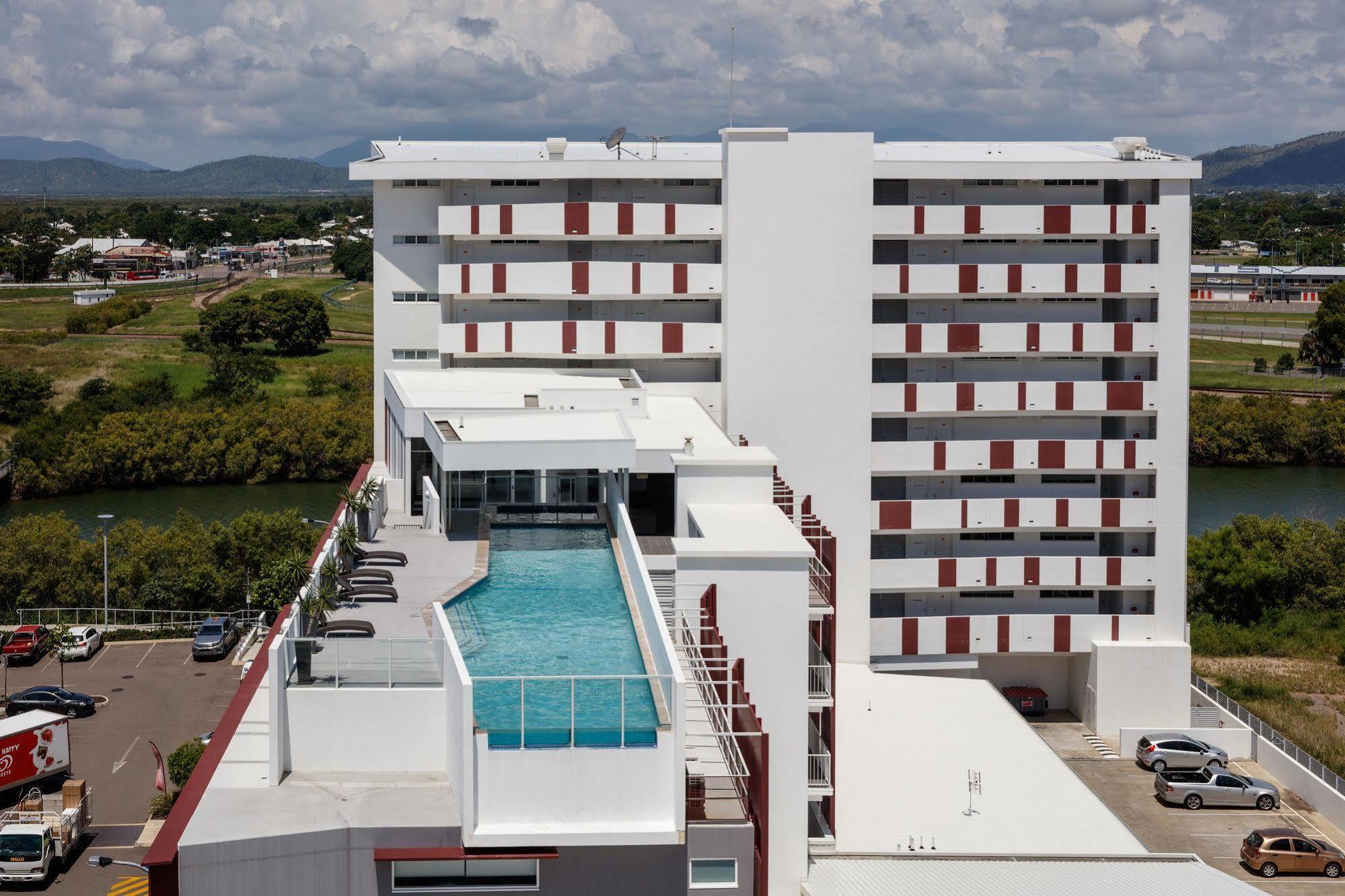 Central Holborn Apartments Townsville Exterior foto